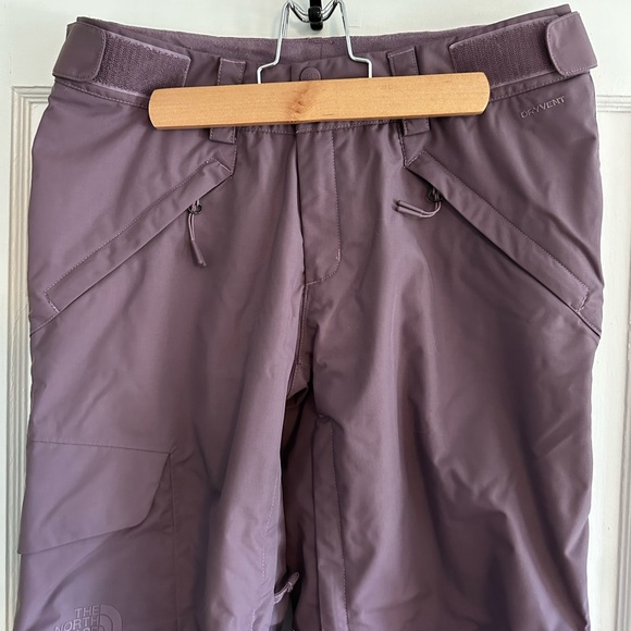 The North Face Insulated Ski/Snowboard 🎿⛷️ Pant - Women's - Picture 4 of 13